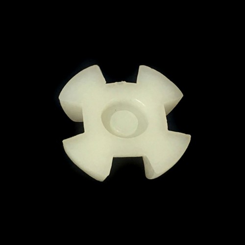 ΠΛΑΣΤΙΚΟ ΣΤΑΥΡΟΥ ΤΙΜΟΝΙΟΥ TOYOTA HILUX RN85